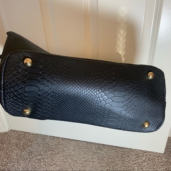 NWOT Charming Charlie tote bag - Picture 2 of 6